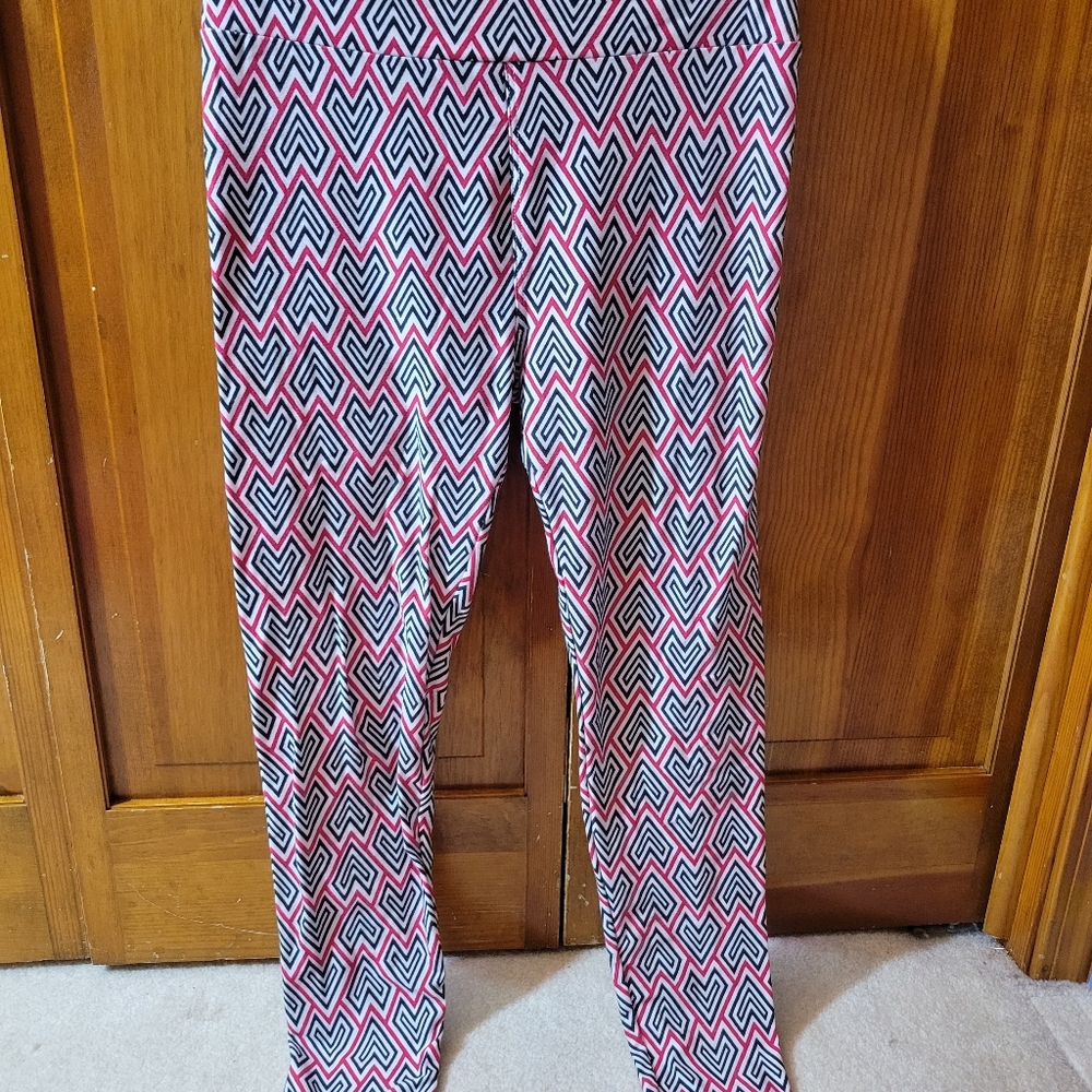 LuLaRoe leggings Arrow OS